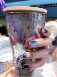 -蜜丝卡伦美甲美睫连锁