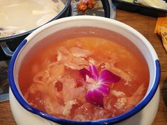 -三人行骨头王火锅(长寿店)