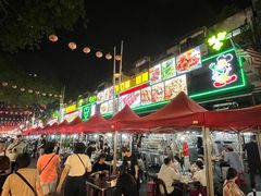 -黄亚华小食店(Jalan Alor)