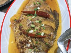 -黄记煌三汁焖锅(新佳丽江汉路店)