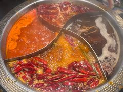 -廖掌柜·重庆鲜货火锅(上海首店)