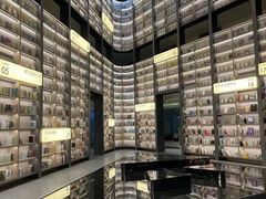 -上海虹桥中心爱琴海亚朵S酒店