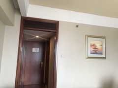 -汕尾巴黎半岛酒店