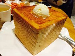 -新大咀港式茶餐厅(宝山万达店)