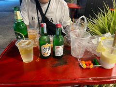 -席娜卡琳火车铁道夜市