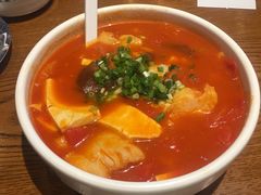 -渝是乎川渝小炒(新世界百货望京店)