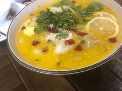 -聚汇三少·龙虾·中餐厅(莫邪路新天地店)