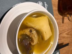 -一朵菌·野生菌探索家火锅(南亚店)