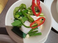 -锅飘飘·东北铁锅炖(雨花客厅店)