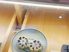 -阮大兴糕团(滨江宝龙店)