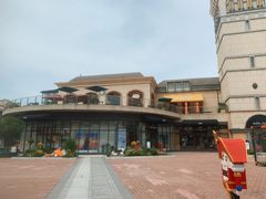 -王府井奥莱临潼小镇(临潼店)