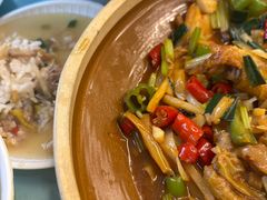-刘姐啤酒鱼民族演艺餐厅(西街总店)