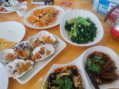 -鹏城人家海鲜酒家·23年老字号(较场尾店)