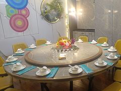 -邑金陵北京烤鸭店·现炒家常菜(ITC MALL店)