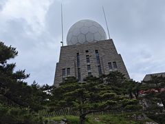 -黄山光明顶山庄
