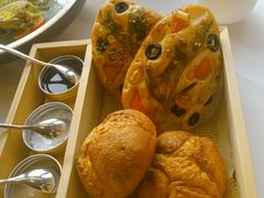 餐前面包-解放碑威斯汀酒店-知味国际美食餐厅