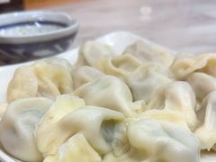 -孖妹上肉饺子馆