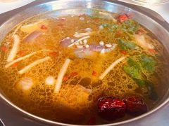 -乙丙丁正宗昭通天麻火腿鸡(总店)