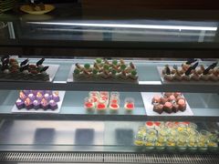 -华邑酒店·鲜艳全日自助餐厅