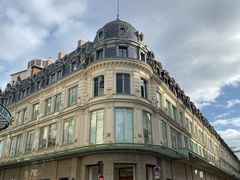 -乐蓬马歇百货公司(Rive Gauche)