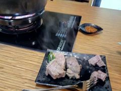 -陆记牛庄·碳锅龙虾烧烤(爱上花园店)