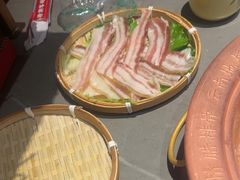 -阿婆情腊排骨火锅·野生菌季(古城旗舰店)