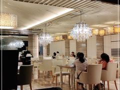大堂-北京王府井希尔顿酒店·万斯阁西餐厅