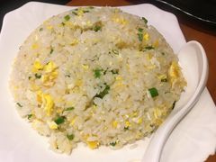 蛋炒饭-炉小二铜锅牛蛙•川湘菜(三里屯店)