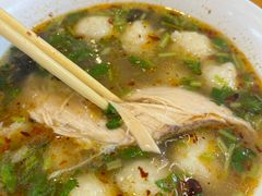 -老滕家过桥米线(金鱼胡同店)