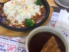 -万和春排骨砂锅米饭(新业广场店)