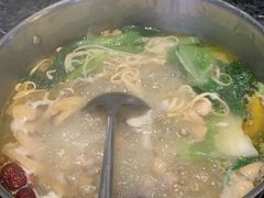 -一席地·本地鸡窝·杭帮鸡火锅(萧山银隆百货店)