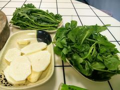 -云南野生菌石锅鱼石锅鸡(大金塔店)