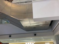 -百联临沂购物中心(临沂路店)