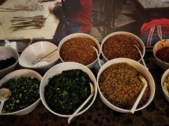 -肖肖酸萝卜鱼火锅(总店)