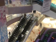 -杭州滨江宝龙城