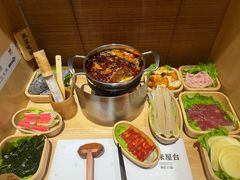 -独食火锅·半米屋台(直营总店)