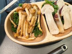 -楠小云·云南鲜菌·鲜牛自助火锅(九眼桥店)