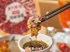 -左庭右院鲜牛肉火锅(金山万达店)