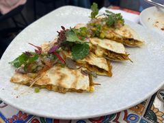 -LESCEDARS Brasserie Bistro香柏树