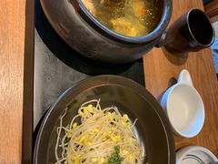 -云海肴·汽锅鸡·云南菜(天山百盛优客店)