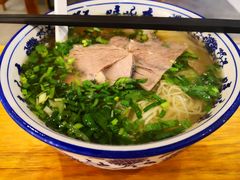 -嘻小北·兰州清汤牛肉面(太平洋森活天地店)