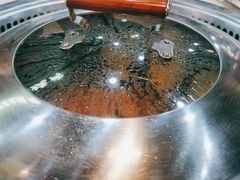 -哈尔滨烧烤·山河村铁锅炖(交大店)