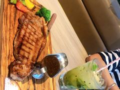 -J·one Bistro吉萬酒厨·牛排