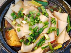 胡杨焖粉-沙州食驿·非遗小吃夜市