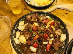 -老东镇啤酒屋海鲜加工·蒸汽海鲜·海鲜烧烤(台东店)