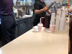 -The Habit Burger Grill 哈比特汉堡(爱琴海店)