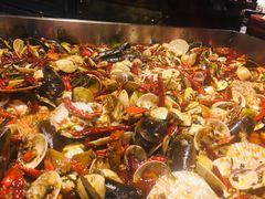 -四海一家自助餐(益田假日广场店)