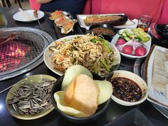 -瑞杰烧烤店·24小时营业(山东路店)