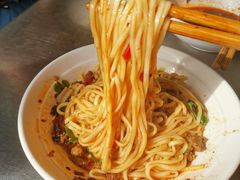 泡椒牛肉臊子面-刘七嬢烧麦刀削面