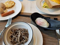 -深圳国际会展中心希尔顿酒店(前海华发冰雪世界店)